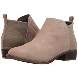 Toms Women's Deia Suede Bootie Desert Taupe, 8